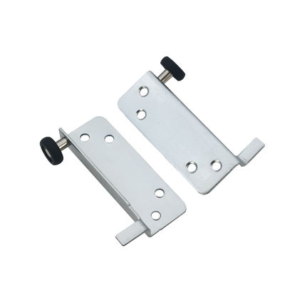 آهن و نایلون درب تاشو چرخ لوله لوازم جانبی برای درب کشویی 8.5cm*11cm